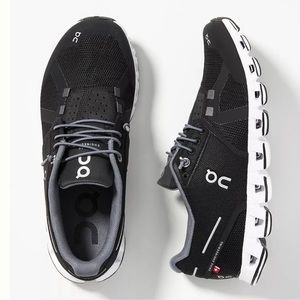 On Running Lightweight Sneakers 9.5